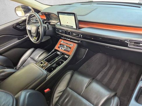 Used 2023 Lincoln Aviator Reserve w/ Equipment Group 201A RWD image 20