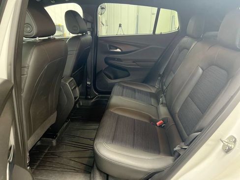 Used 2025 Buick Envista Preferred w/ Convenience I Package FWD image 22