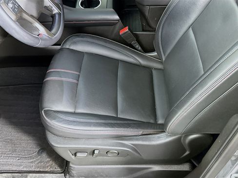 Used 2021 Chevrolet Tahoe RST w/ Luxury Package image 20