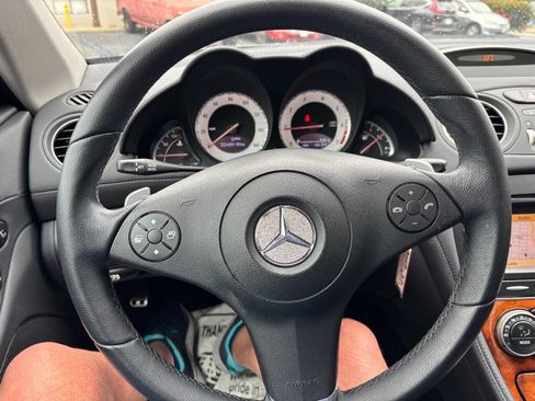 Used 2009 Mercedes-Benz SL 550 image 13