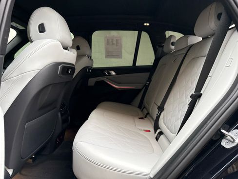 Certified 2024 BMW X5 xDrive40i w/ M Sport Package image 15