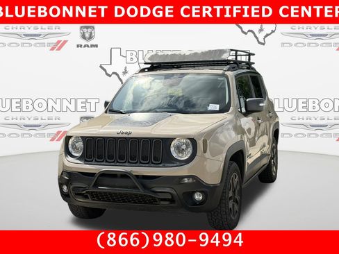 Used 2017 Jeep Renegade Trailhawk AWD/4WD image 1