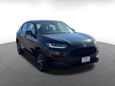 Used 2025 Honda HR-V EX-L image 3