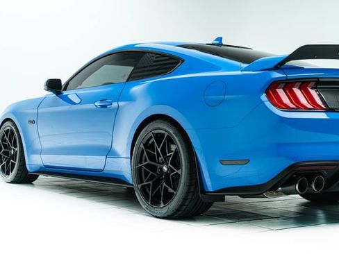 Used 2022 Ford Mustang GT Premium w/ GT Performance Package RWD image 19