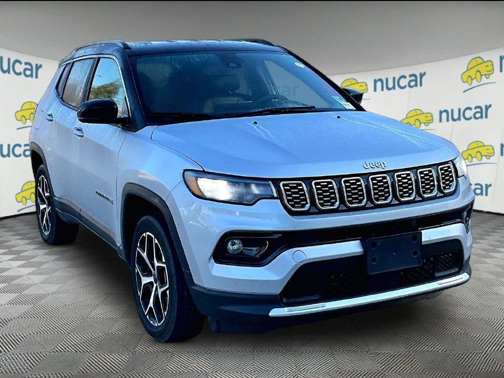 Used 2025 Jeep Compass Limited AWD/4WD image 1