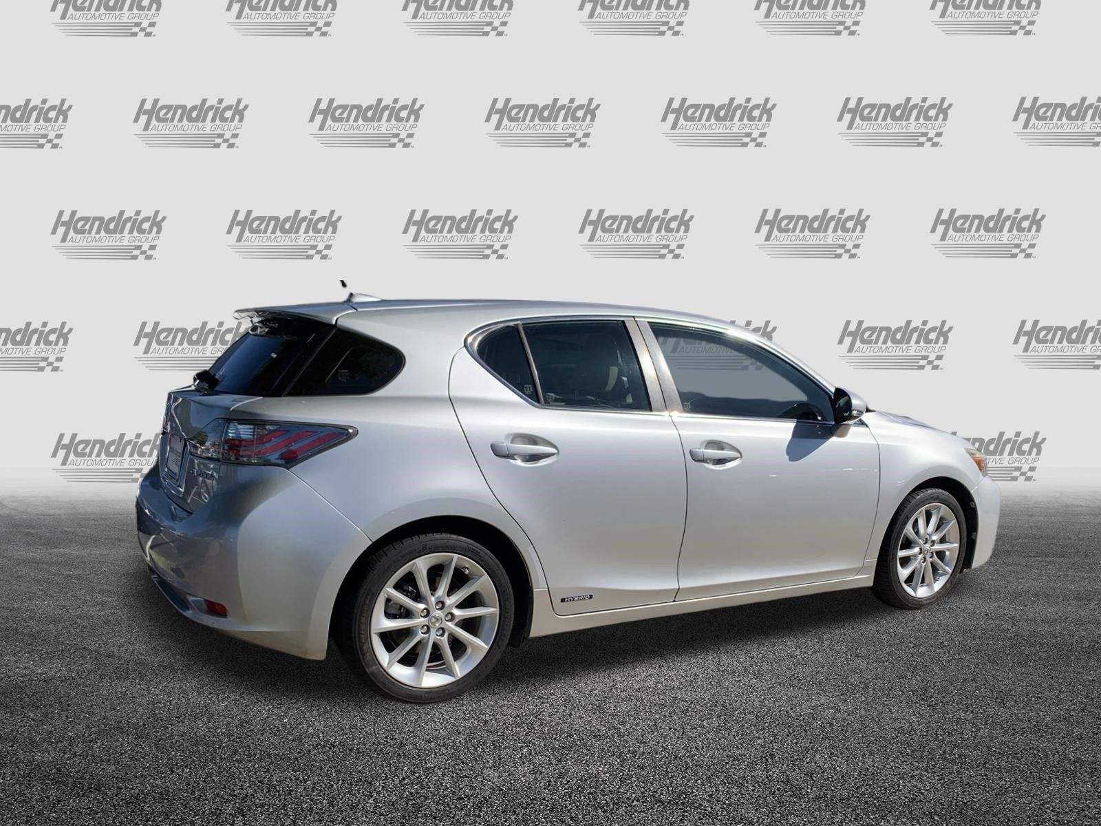 Used 2013 Lexus CT 200h FWD image 10