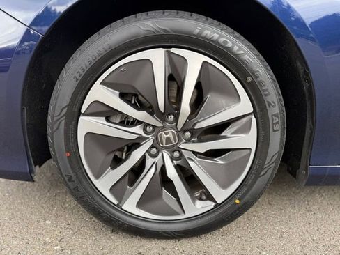 Used 2018 Honda Accord EX image 10