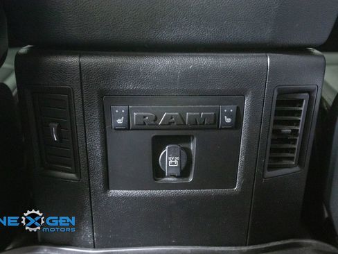 Used 2018 RAM 3500 Laramie w/ Sport Appearance Group AWD/4WD image 31