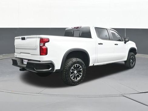Used 2024 Chevrolet Silverado 1500 ZR2 w/ Technology Package AWD/4WD image 16