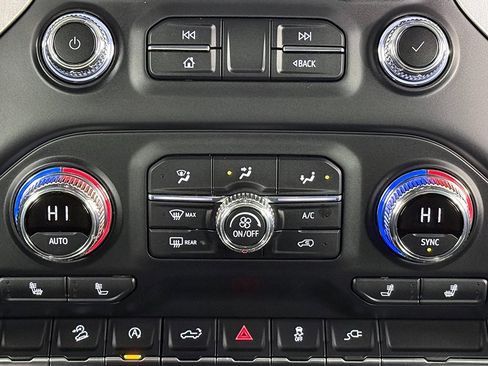 Used 2020 GMC Sierra 1500 Elevation w/ Elevation Value Package image 39