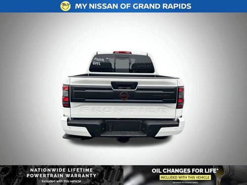 New 2026 Nissan Frontier PRO-4X w/ Tow Package AWD/4WD image 4