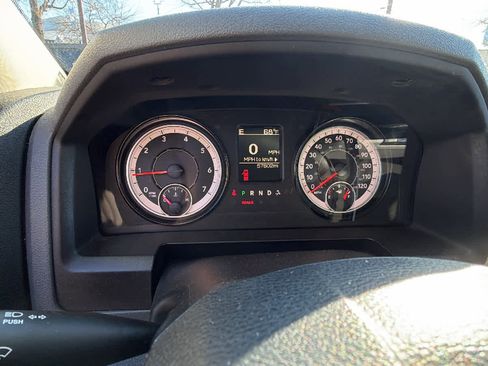 Used 2018 RAM 2500 Tradesman w/ Chrome Appearance Group image 16