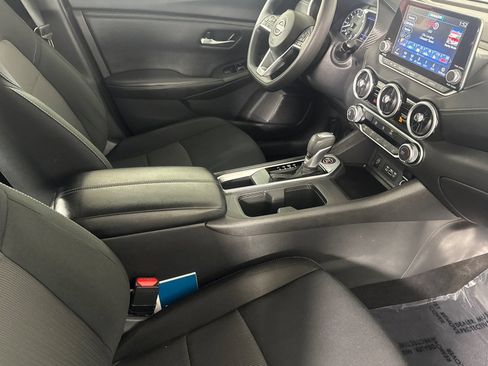 Used 2025 Nissan Sentra SV FWD image 12