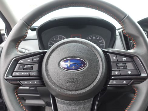 Certified 2025 Subaru Crosstrek 2.5i Limited AWD/4WD image 12