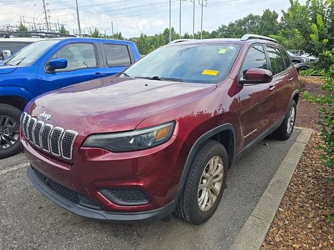 Used 2021 Jeep Cherokee Latitude AWD/4WD image 4