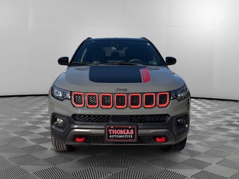 Used 2023 Jeep Compass Trailhawk w/ Trailhawk Convenience Group image 2