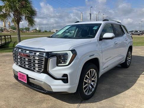 Used 2026 GMC Terrain Denali AWD/4WD image 3