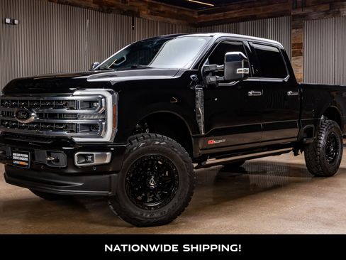 Used 2024 Ford F350 Platinum image 4