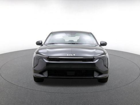 Used 2026 Kia K4 FWD image 2
