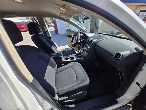Used 2013 Nissan Rogue S w/ Special Edition Pkg FWD image 35