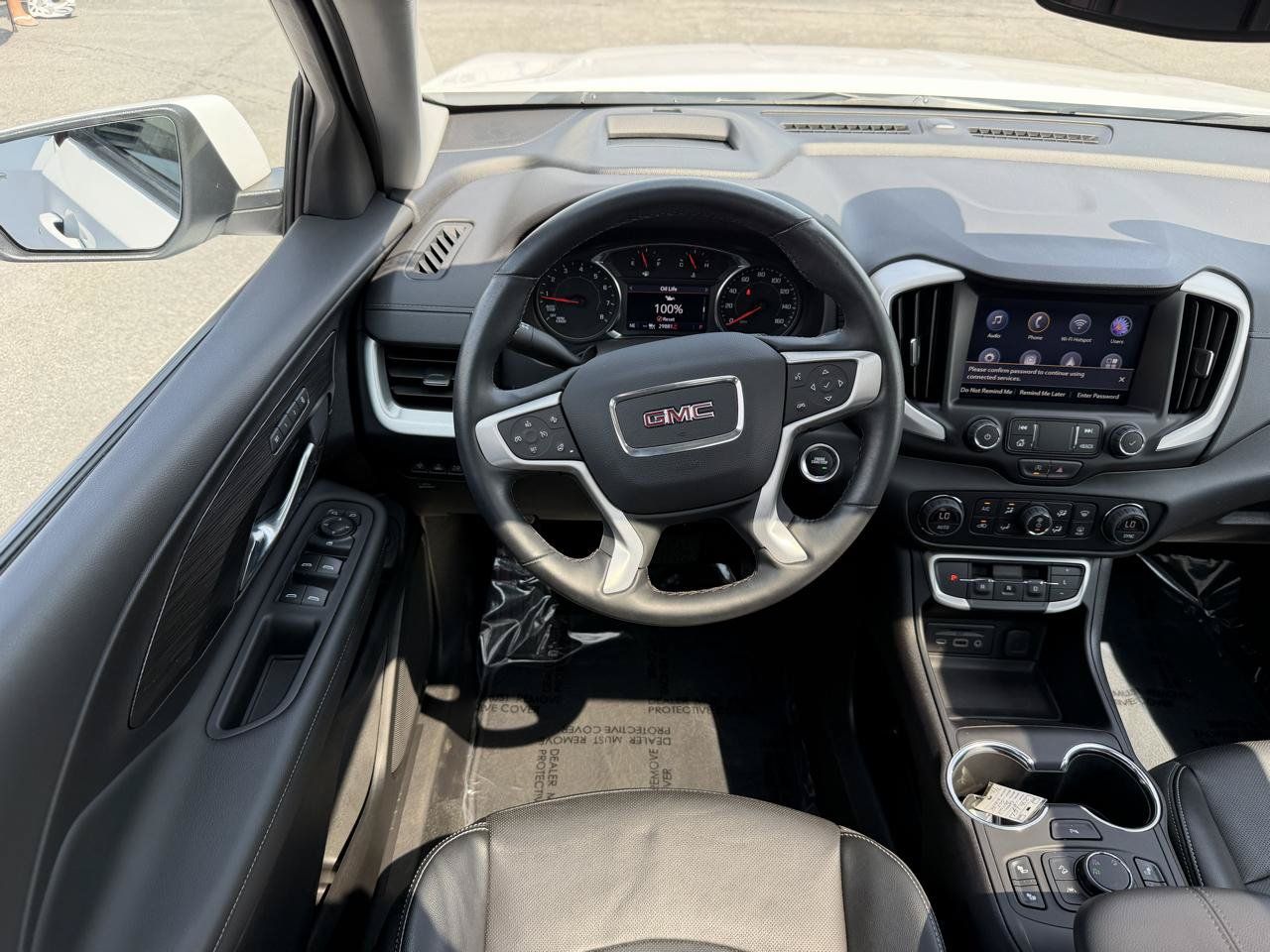 Used 2024 GMC Terrain SLT w/ Tech Package AWD/4WD image 17