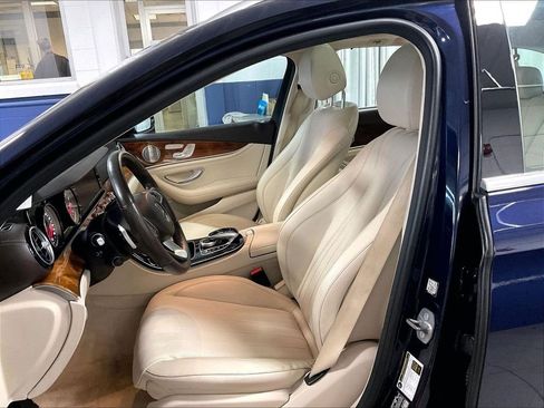 Used 2018 Mercedes-Benz E 400 4MATIC Wagon image 10