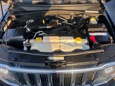 Used 2012 Jeep Liberty Limited Jet w/ Comfort/Convenience Group image 39