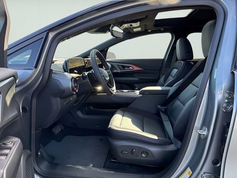 New 2026 Chevrolet Equinox EV RS w/ Convenience Package II image 19