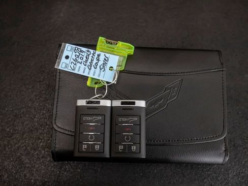 Used 2019 Chevrolet Corvette Stingray Coupe w/ LPO, Stingray Logo Package RWD image 39
