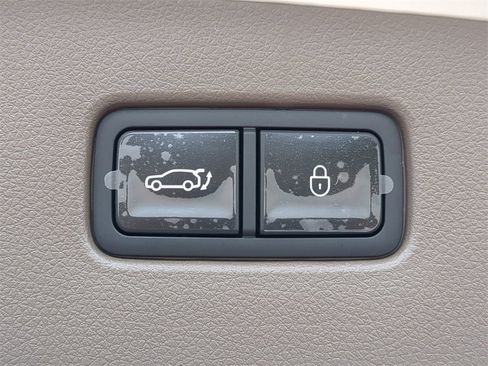 New 2026 Genesis Electrified GV70 image 25