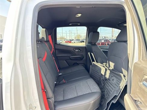 Used 2023 Chevrolet Colorado Z71 w/ Z71 Convenience Package 2 image 15