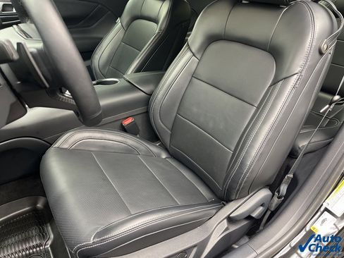 Used 2024 Ford Mustang GT Premium image 18