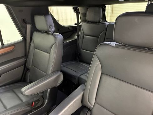 Certified 2025 GMC Yukon Denali AWD/4WD image 18