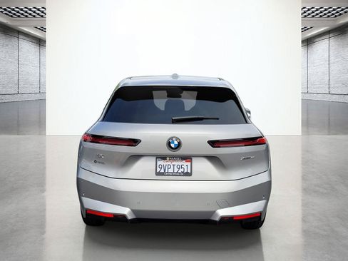 Certified 2026 BMW iX xDrive45 w/ Premium Package AWD/4WD image 8