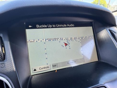 Used 2018 Ford Focus Titanium FWD image 28