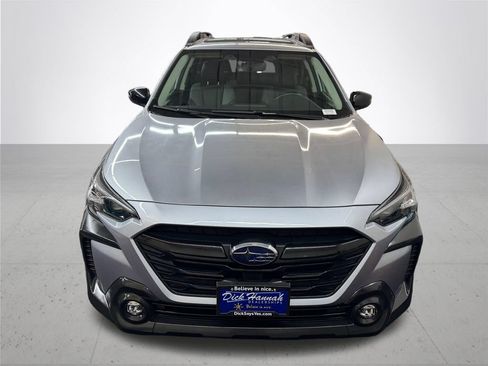 Used 2025 Subaru Outback Onyx Edition AWD/4WD image 11