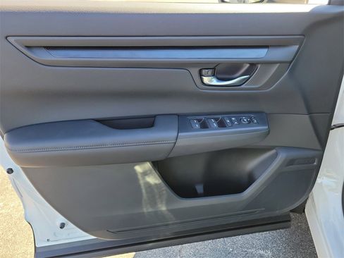 Certified 2026 Honda CR-V EX image 18