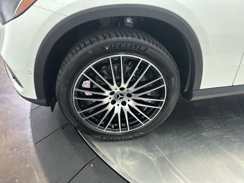 Used 2026 Mercedes-Benz GLC 300 image 31