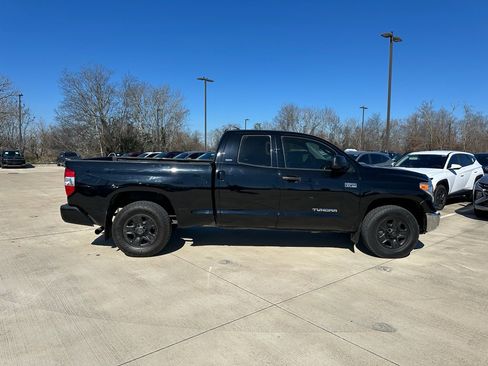 Used 2021 Toyota Tundra SR5 image 4