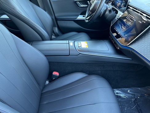 Certified 2025 Mercedes-Benz E 350 Sedan image 17