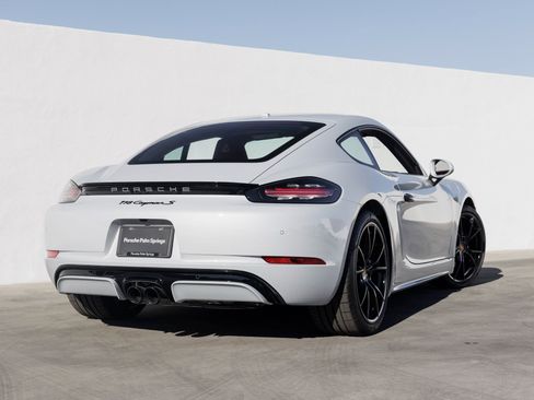 New 2025 Porsche 718 Cayman S RWD image 7