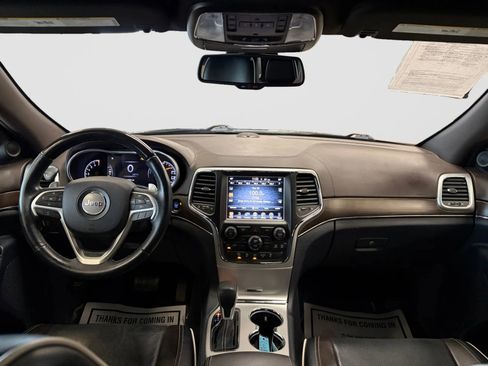 Used 2016 Jeep Grand Cherokee Overland AWD/4WD image 22