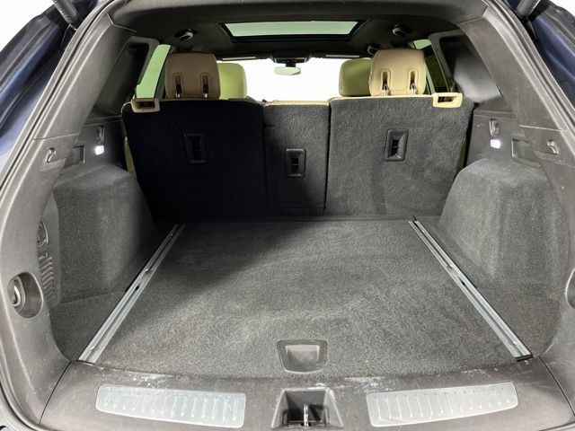 Used 2017 Cadillac XT5 Luxury FWD image 46