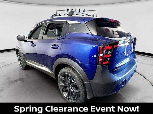 New 2026 Nissan Kicks SR w/ SR Premium Package AWD/4WD image 6