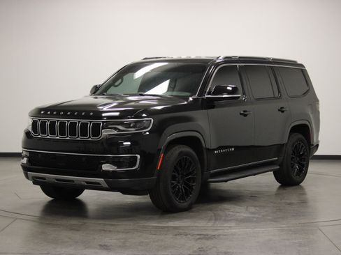 Used 2024 Jeep Grand Wagoneer Series II w/ Quick Order Packagew 28T AWD/4WD image 4