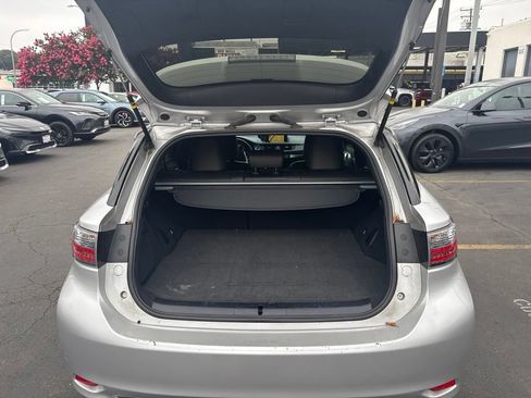 Used 2012 Lexus CT 200h Premium w/ Premium Audio Pkg (F Sport) FWD image 12