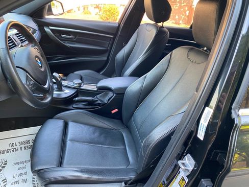 Used 2018 BMW 330i Sedan RWD image 28