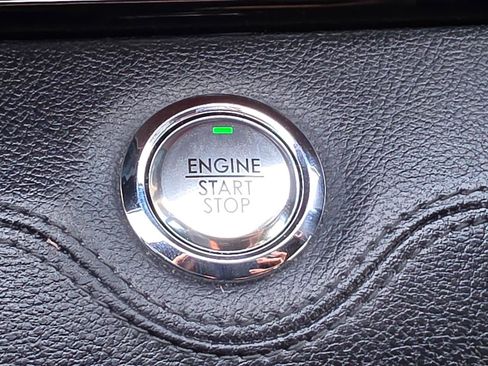Used 2018 Lincoln Navigator Select w/ Technology Package AWD/4WD image 27