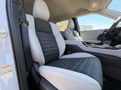 New 2026 Mitsubishi Outlander SE AWD/4WD image 14