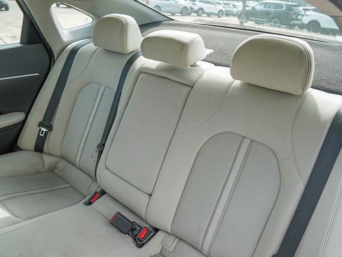 Used 2022 Hyundai Sonata SEL image 30